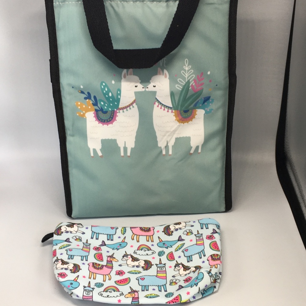 2 NEW Waterproof Travel/Lunch Bag with Llama’s and Unicorns.
